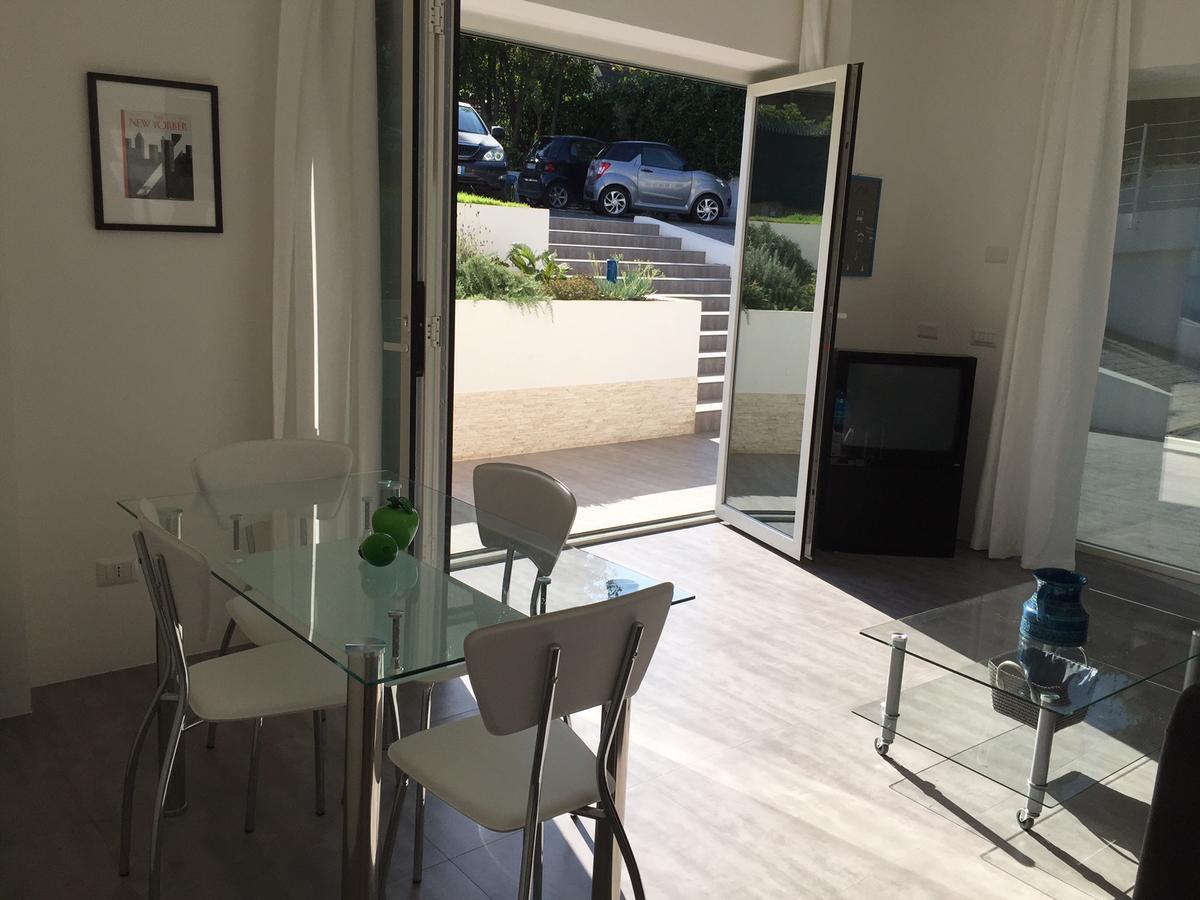 רומא Niclas Luxury Apartments מראה חיצוני תמונה